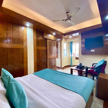 Riversun Hotel Mall Road Mussoorie Εξωτερικό φωτογραφία