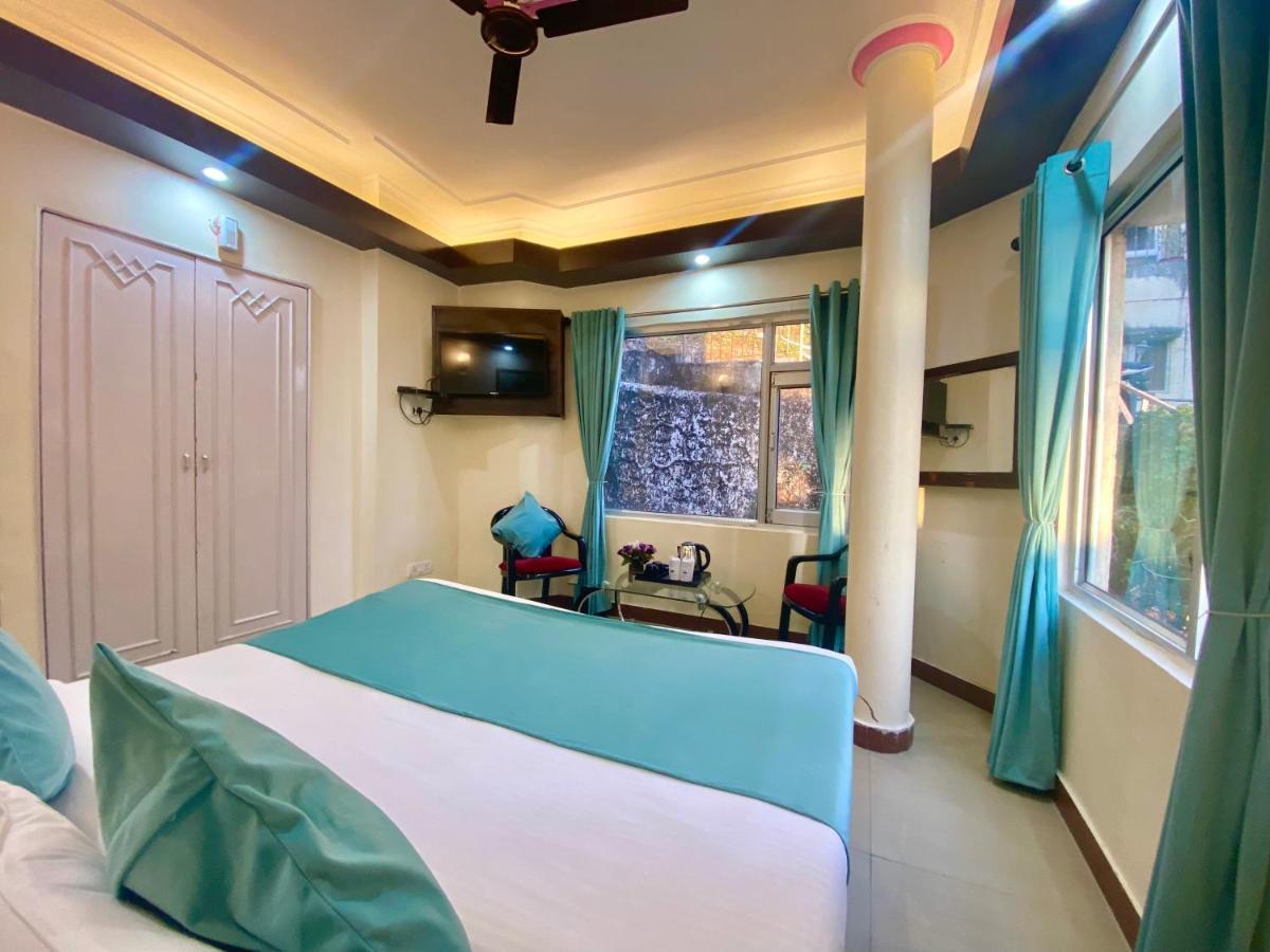 Riversun Hotel Mall Road Mussoorie Εξωτερικό φωτογραφία