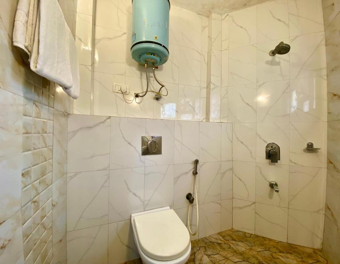 Riversun Hotel Mall Road Mussoorie Εξωτερικό φωτογραφία